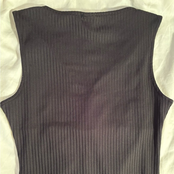 H&M women’s bodysuit (PAIR of 2) black and white - Picture 9 of 14